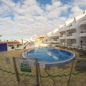 apartamentos-diamantes-ii-118.in-canary-islands.com/
